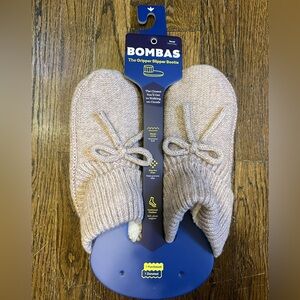 Bombas Gripper Slipper Booties in Soft Taupe Heather
